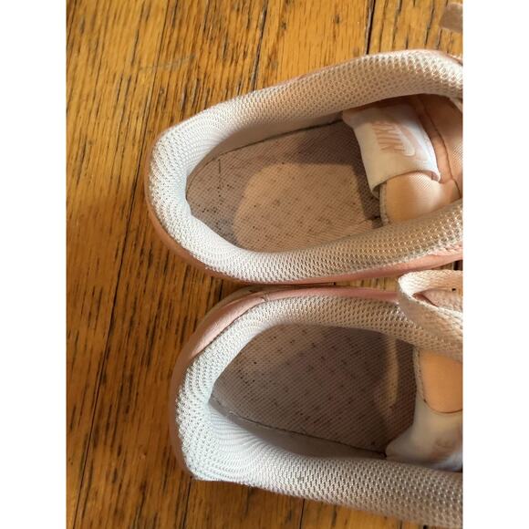 Nike Court Royale Shoes Womens Size 8 Pink Low Top Casual Tennis 749867-604 - Picture 9 of 10